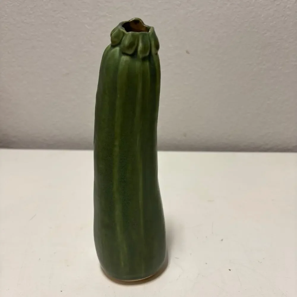 Vtg Patricia Garrett Zucchini Courgette Squash Pottery Vase 9